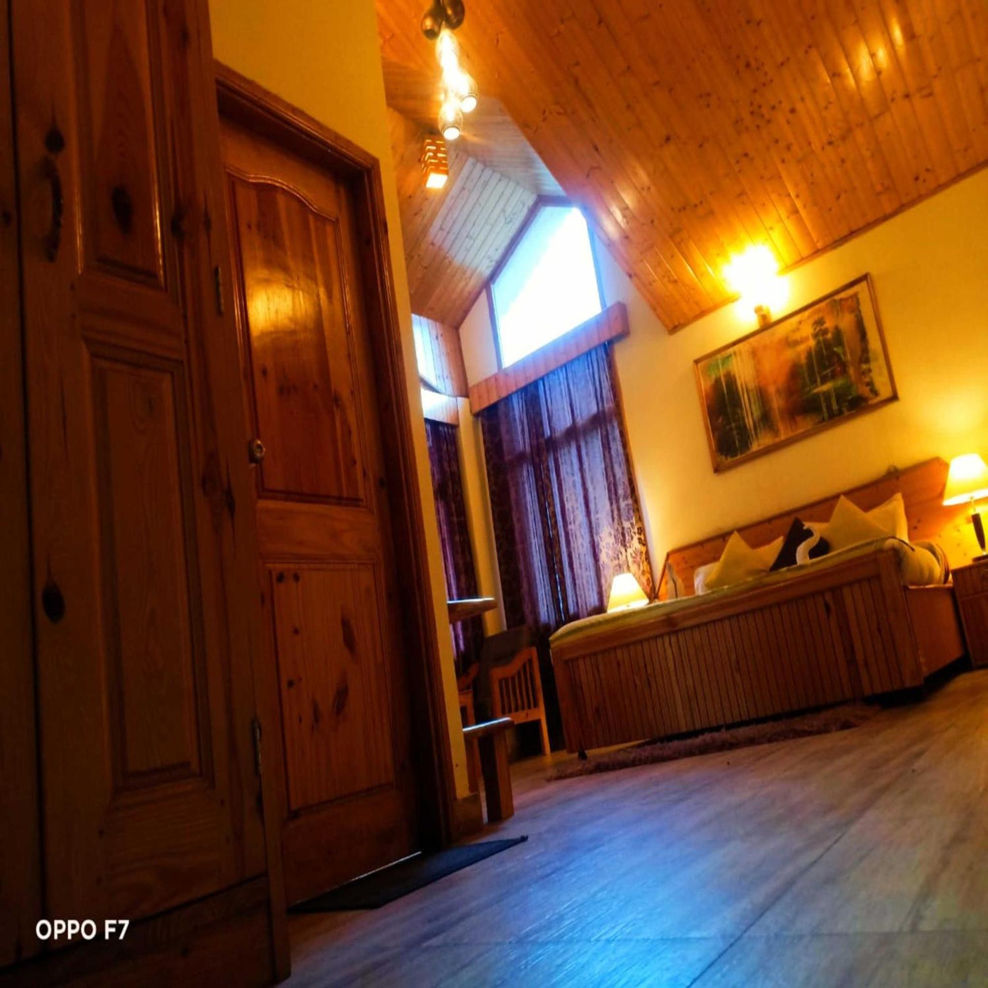 Hotel Jamla Inn มะนาลี ภายนอก รูปภาพ