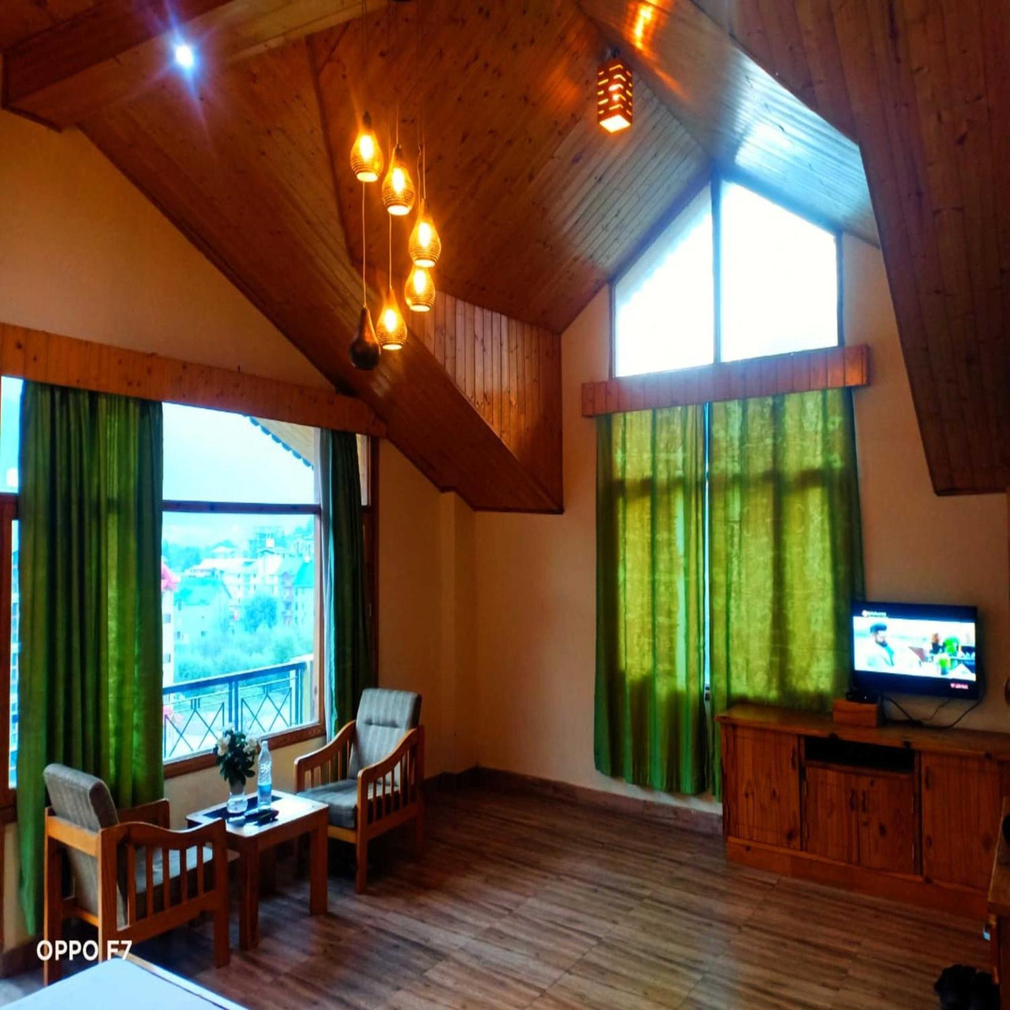 Hotel Jamla Inn มะนาลี ภายนอก รูปภาพ