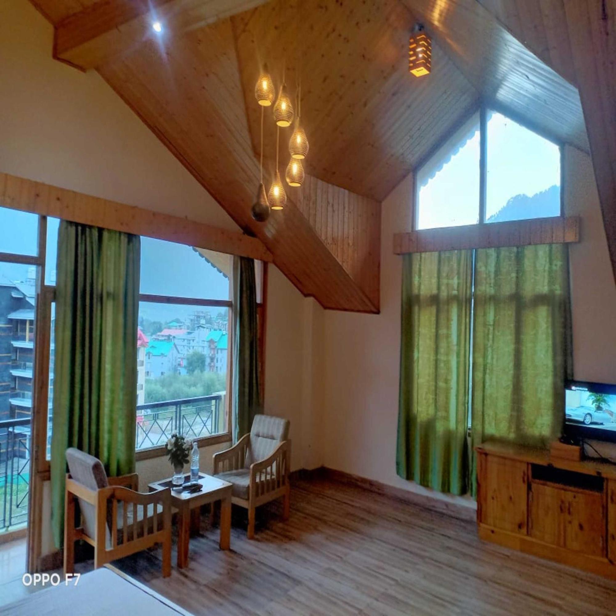 Hotel Jamla Inn มะนาลี ภายนอก รูปภาพ