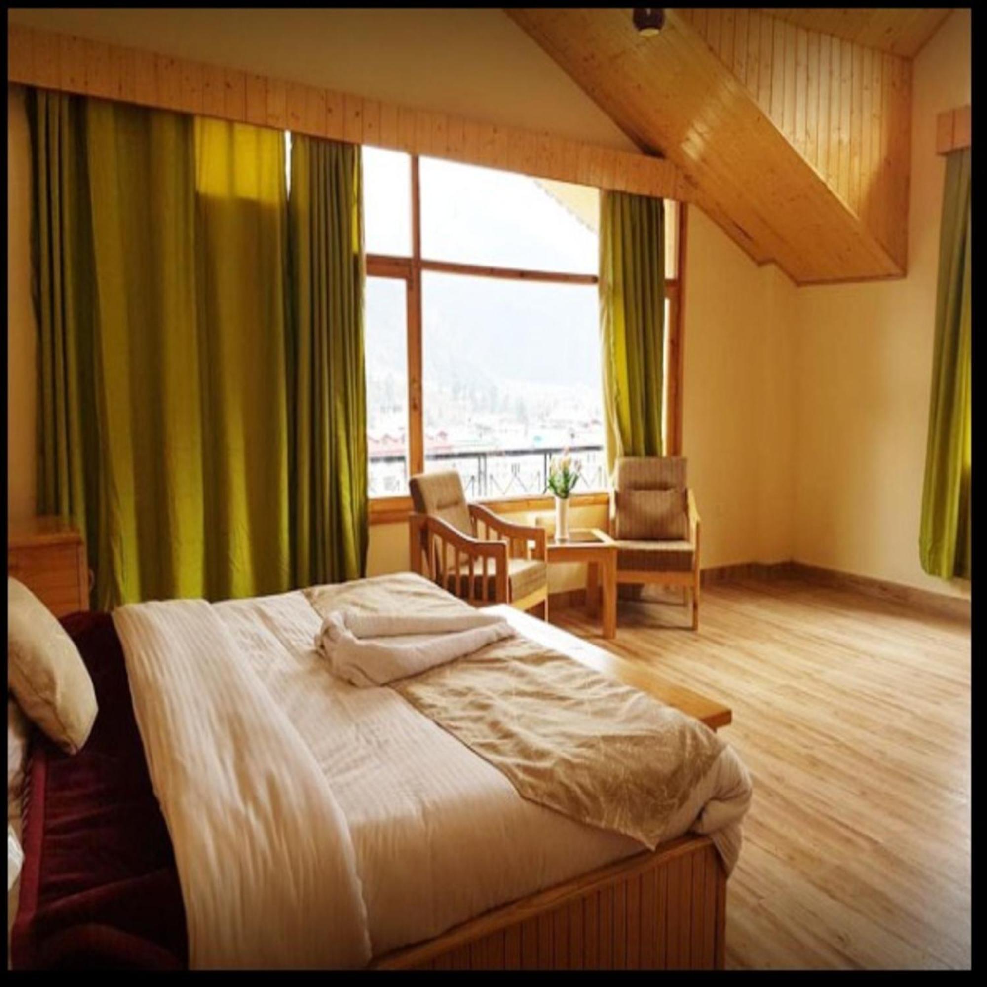 Hotel Jamla Inn มะนาลี ภายนอก รูปภาพ