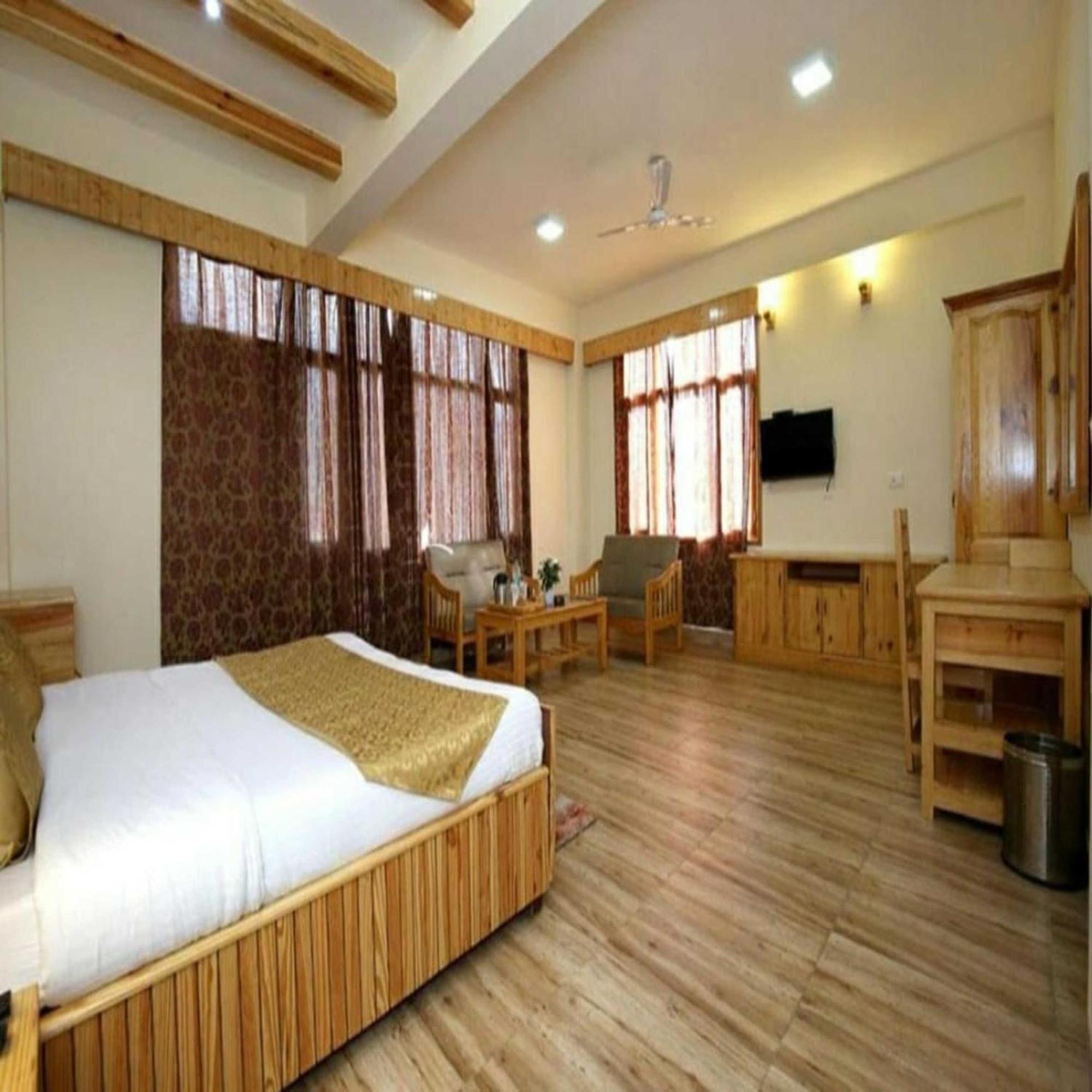 Hotel Jamla Inn มะนาลี ภายนอก รูปภาพ