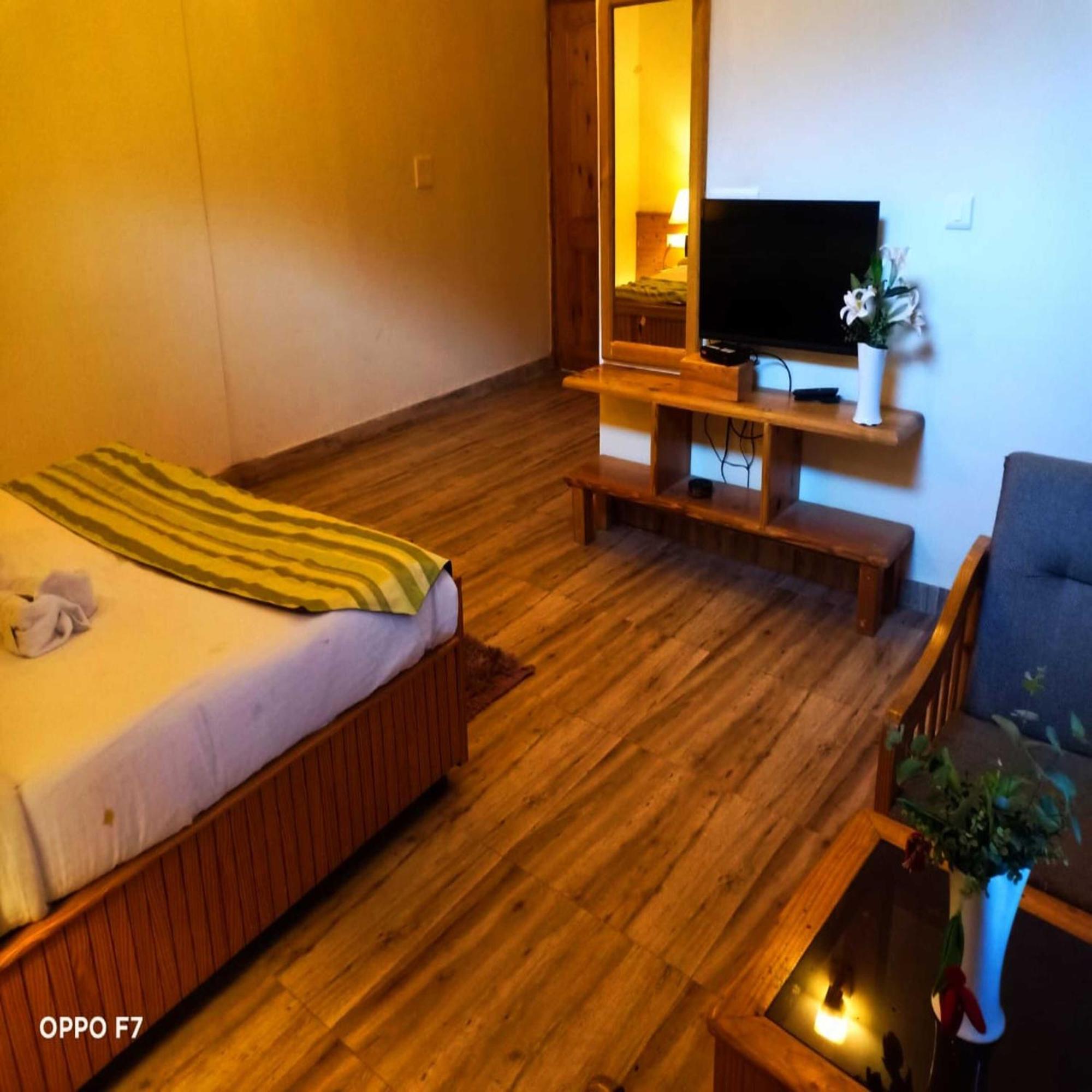 Hotel Jamla Inn มะนาลี ภายนอก รูปภาพ